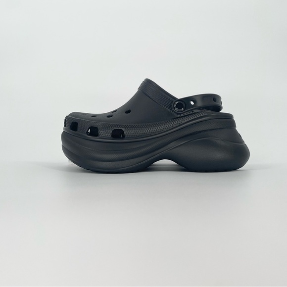 NWT Crocs Classic Bae Clog in Black Women’s Size 7 - Picture 5 of 11